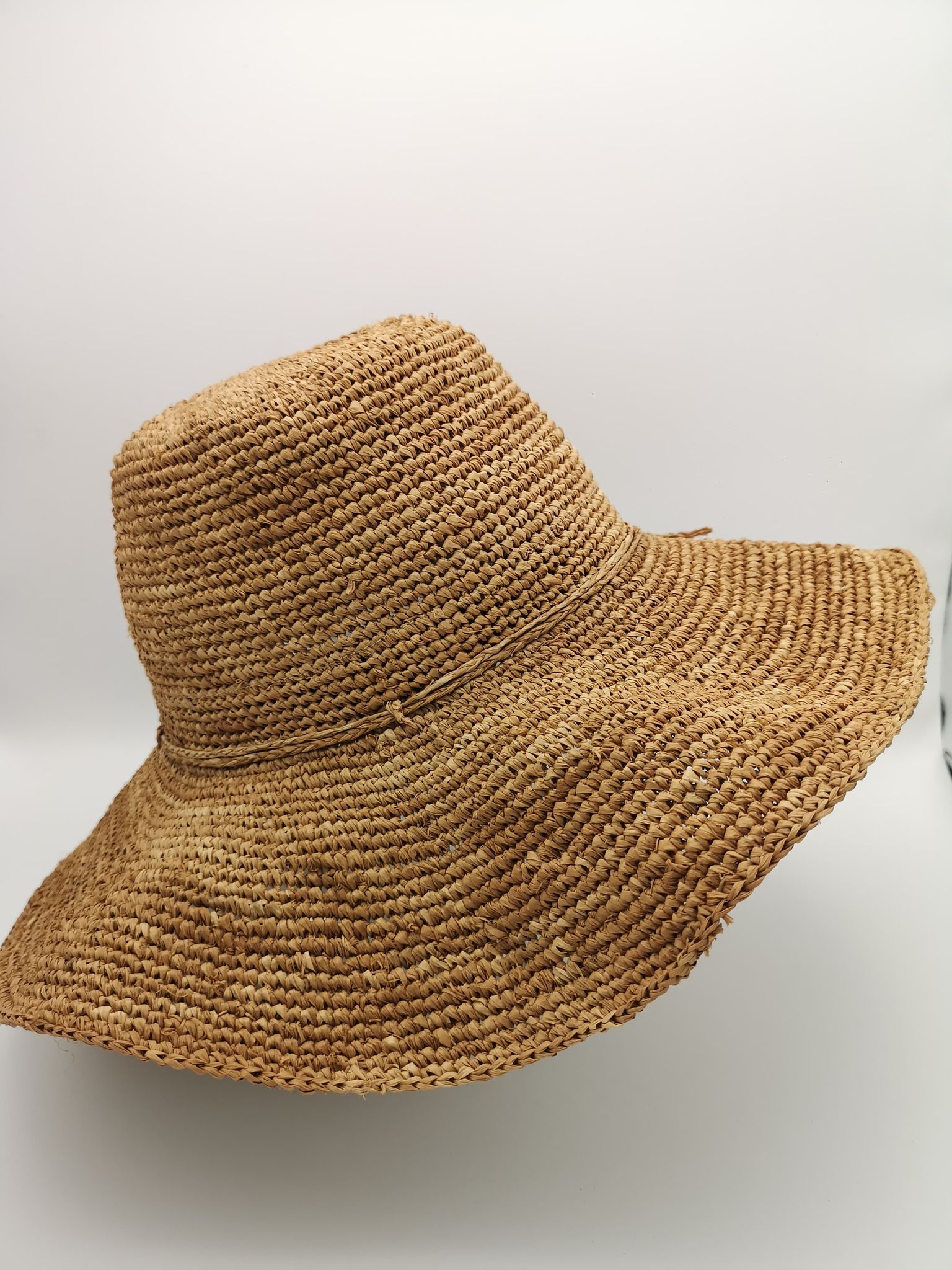 chapeau en raphia
